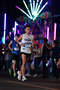 BIB: 4010, 41295
                            <button type="button" onclick="openModal(20272809)" class="btn btn-primary btn-sm float-right btn-popup" data-toggle="modal" data-target=".modal-high-quality">
                        <i class="fas fa-shopping-cart"></i> Add to Cart
                    </button>
                                            <button type="button" onclick="isThisMe(20272809, true)" class="btn btn-success btn-sm float-right btn-popup btn-isme hidden" data-toggle="tooltip" data-placement="bottom" title="นี่คือรูปของคุณใช่ไหม คลิกที่นี่เพื่อเอาเข้าอัลบั้ม">
                        <i class="fas fa-plus"></i> Add to album
                    </button>
                    <button type="button" onclick="isThisMe(20272809, false)" class="btn btn-warning btn-sm float-right btn-popup btn-isnotme hidden">
                        <i class="fas fa-ban"></i> Remove from album
                    </button>